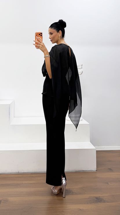 Abito da Sera Nero Crepe Raso Organza Dior con Maniche a Cappa