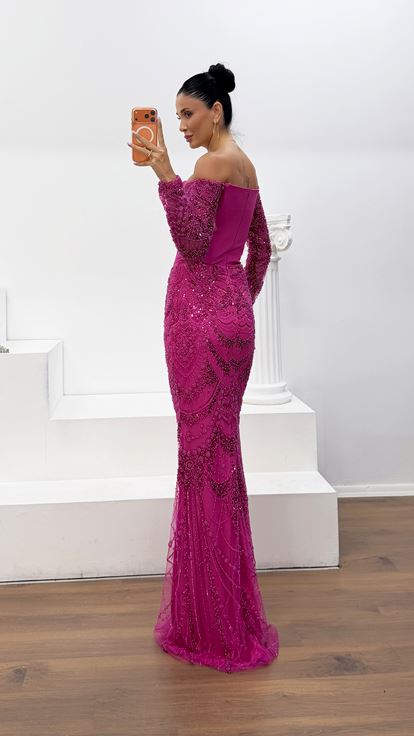 Abito da Sera in Crepe Fucsia con Dettagli di Paillettes e Vita a Corsetto