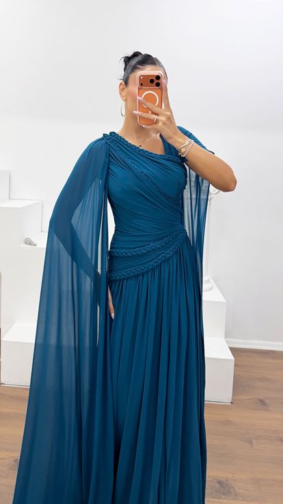 Abito da Sera Petrolio con Fodera in Chiffon e Vita Intrecciata