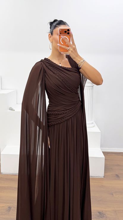 Abito da Sera Marrone Monospalla con Fodera in Chiffon