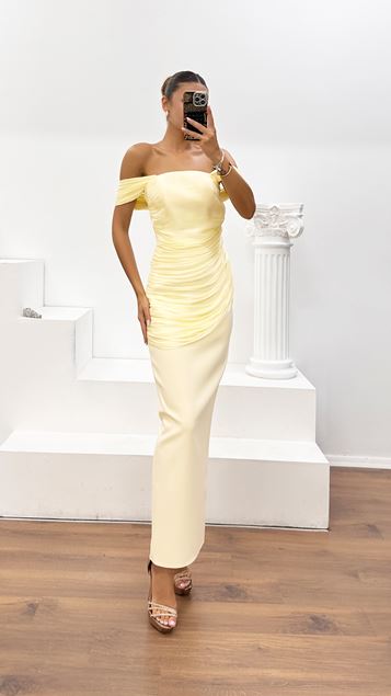 Sarı Düşük Omuzlu Drapeli Üst Dior Organze Etek Krep Abiye Elbise