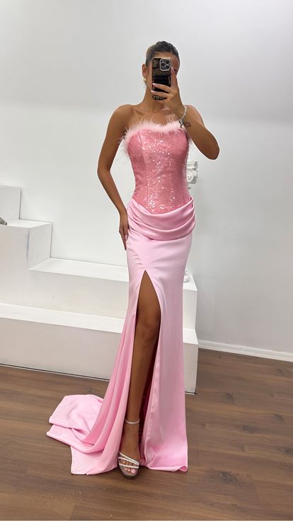 Pembe Straplez Tüy Detay Abiye Elbise