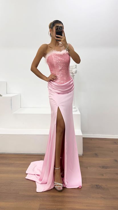 Pembe Straplez Tüy Detay Abiye Elbise