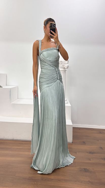 Vestido de Noche Plisado con Detalles de Punto en Verde Menta
