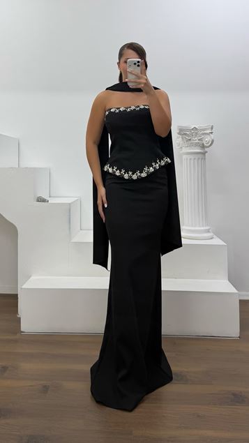 Black Crystal Embroidered Strapless Satin Plus Size Evening Dress