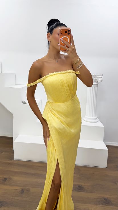 Butter Yellow Braided Sleeve Satin Evening Dress