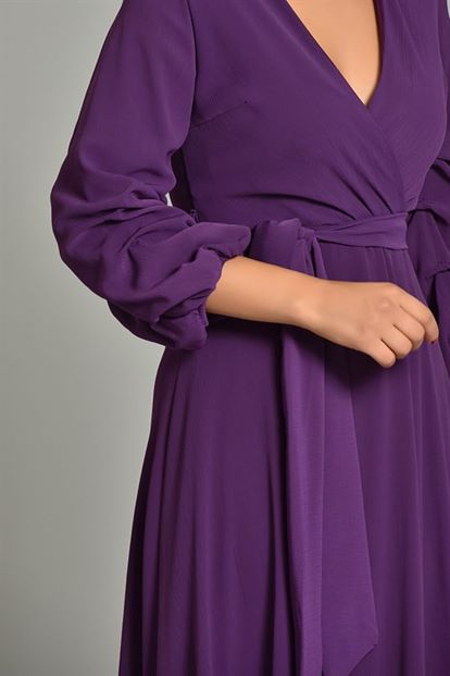 Mor Kolları Büzgülü Uzun Şifon Elbise