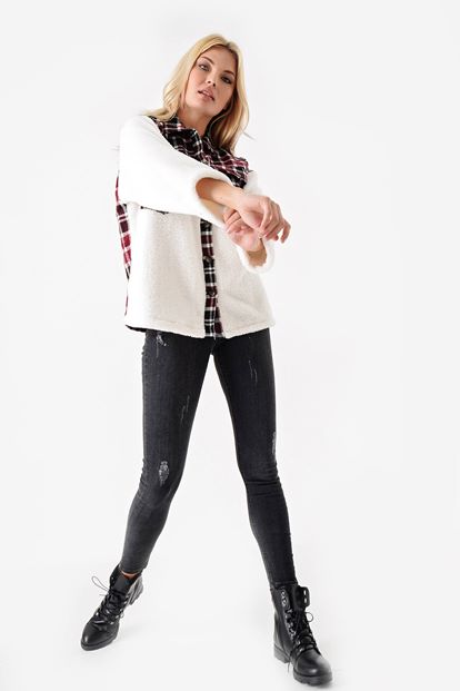 Burgundy Pore Checkered Plush Jacket