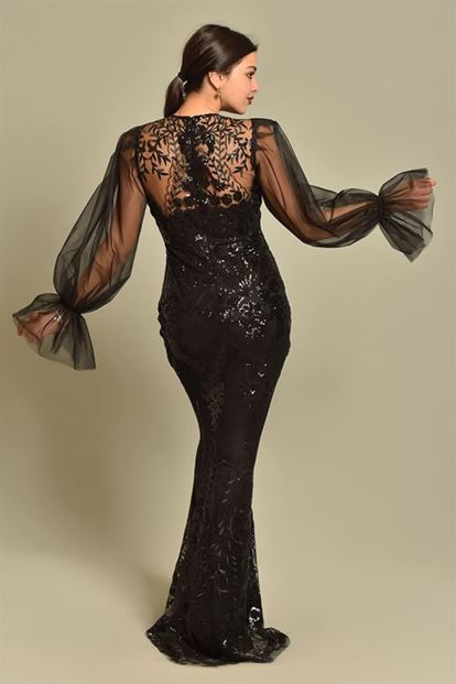 Siyah Kolları Tül Pul Payet Abiye Elbise