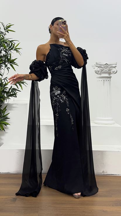 Siyah Straplez İşleme Detay Abiye Elbise