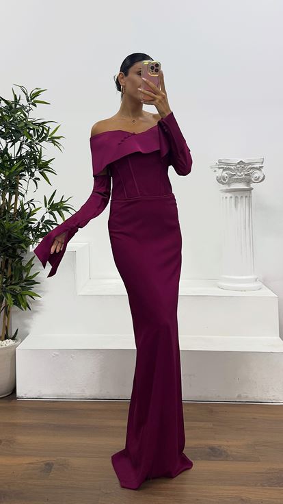Burgundy Strapless Satin Evening Dress with Gloves