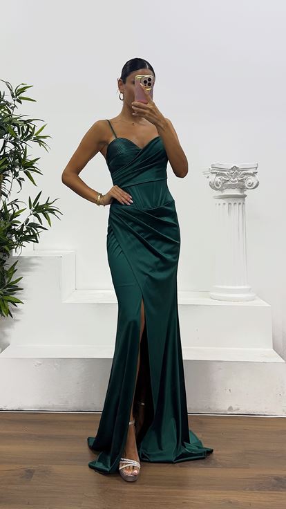 Zümrüt İp Askılı Sırt Bağlamalı Abiye Elbise