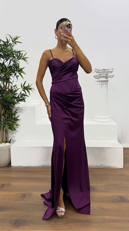 Vişne İp Askılı Sırt Bağlamalı Abiye Elbise