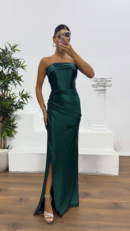 Zümrüt Straplez Saten Abiye Elbise
