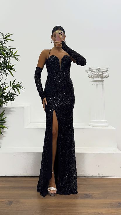 Siyah İp Askılı Pul Payet Abiye Elbise