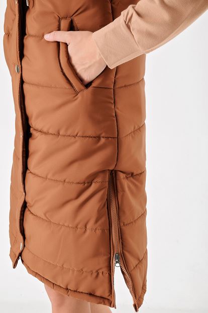 Kahverengi Kapüsonlu Sisme Yelek
