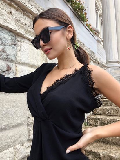 Black Lacy Single Shoulder Double-Breasteded Blouse