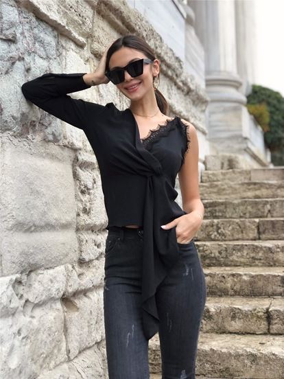 Black Lacy Single Shoulder Double-Breasteded Blouse